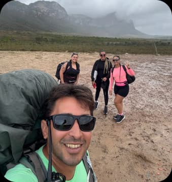 Guia e turistas na Chapada